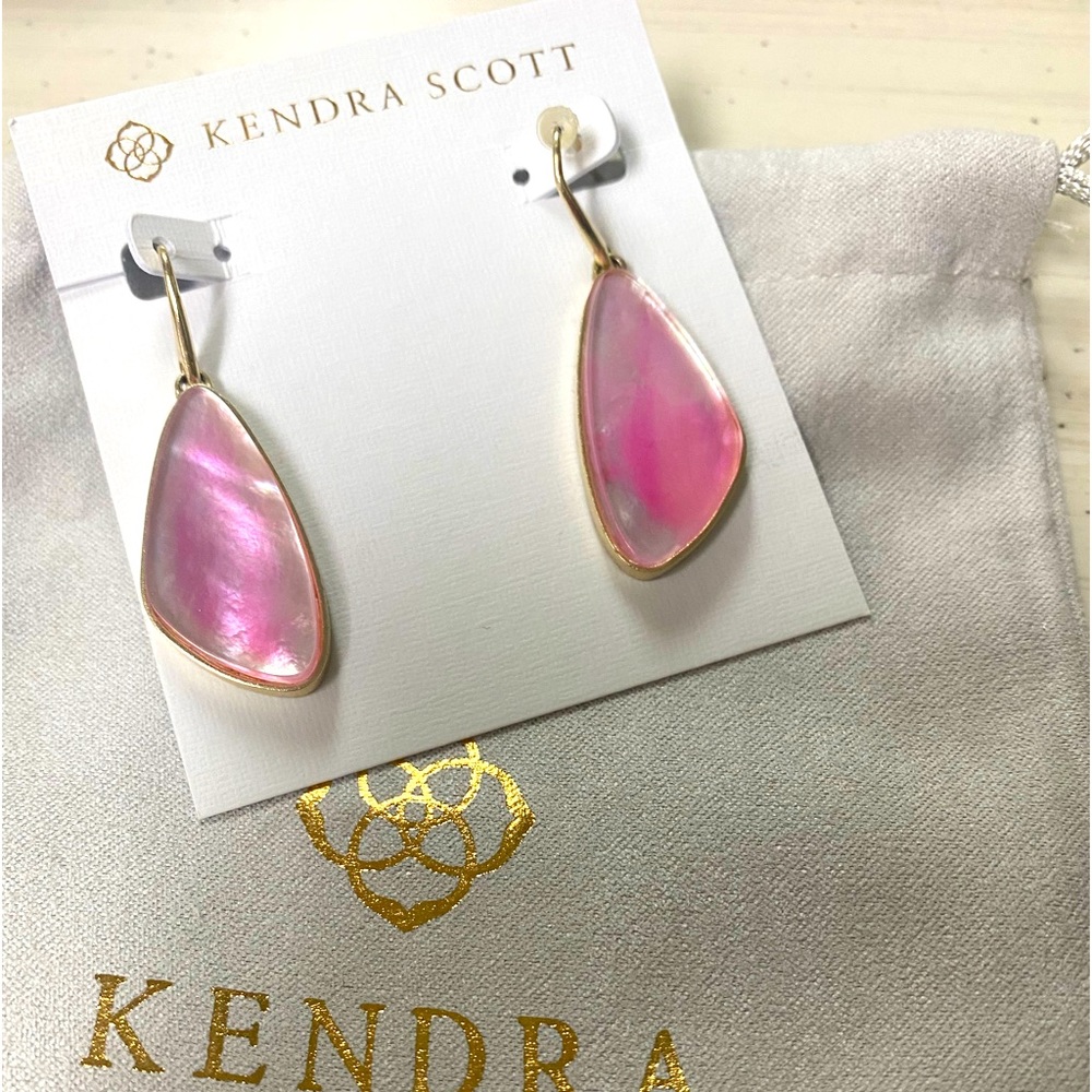 Kendra Scott earrings